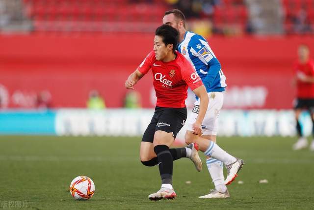 英超-伊萨克头球制胜 阿森纳客场0-1纽卡斯尔